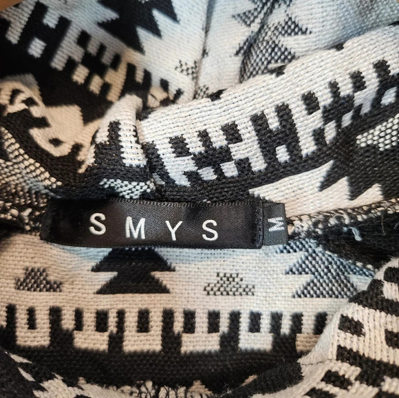 SMYS Womens Hooded Sweatshirt Sz M Aztec Western Rodeo Cowgirl Black & White - Picture 5 of 11